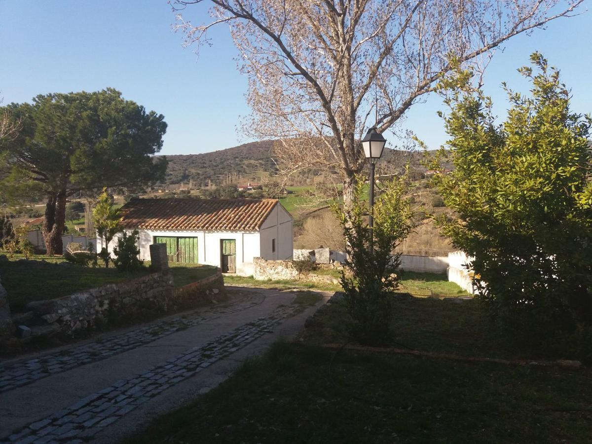 Casa Rural de Benjamin Palencia Villafranca de la Sierra Luaran gambar