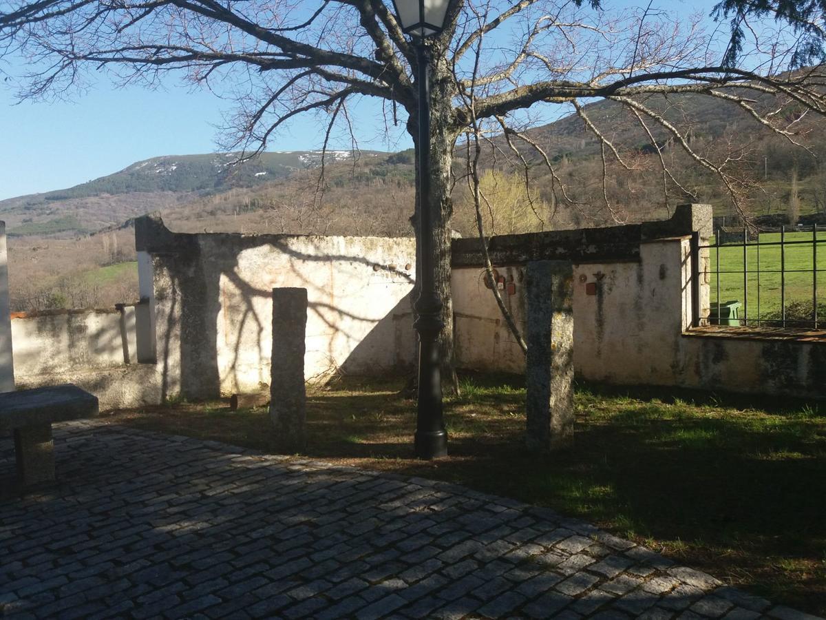 Casa Rural de Benjamin Palencia Villafranca de la Sierra Luaran gambar
