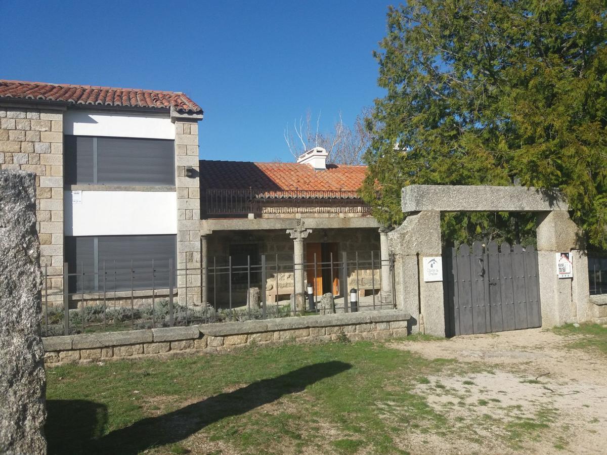 Casa Rural de Benjamin Palencia Villafranca de la Sierra Luaran gambar